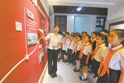 迎 七一 學黨史